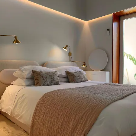 Casa Dos Olivais Holiday home *